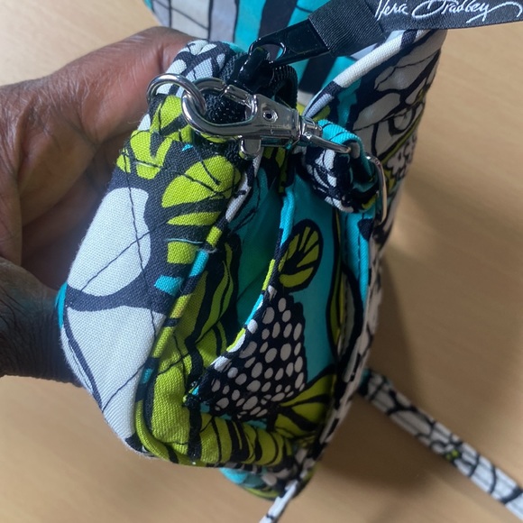 Vera Bradley crossbody small purse - Picture 9 of 12